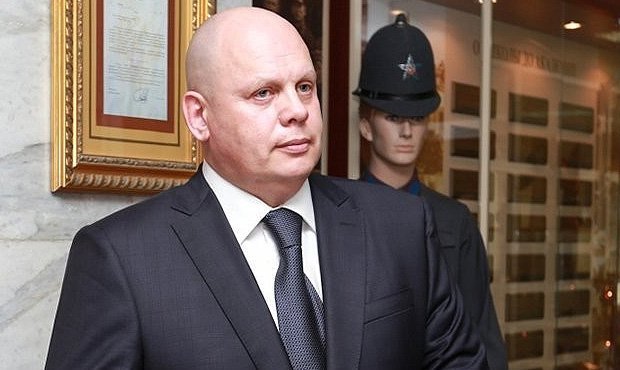 Замглавы МВД Александр Махонов подал в отставку после ареста своего подчиненного