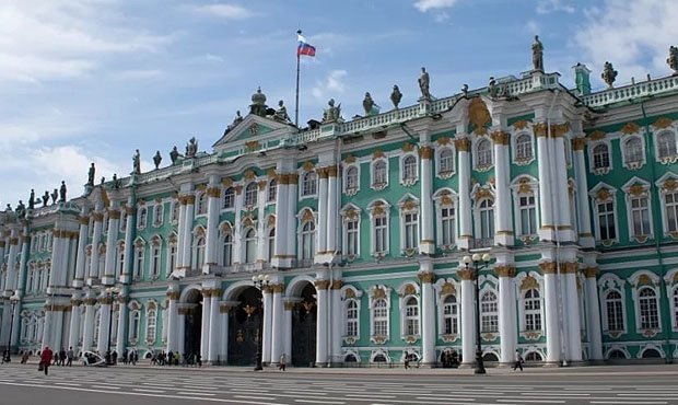 Замдиректора Эрмитажа заключили под домашний арест по делу о мошенничестве