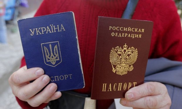 Украинцам перед получением российского паспорта придется публично отречься от своего гражданства