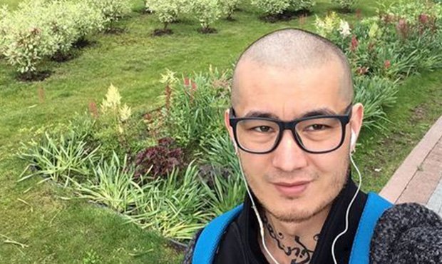 Мосгорсуд приостановил процедуру выдворения из России журналиста «Новой газеты»