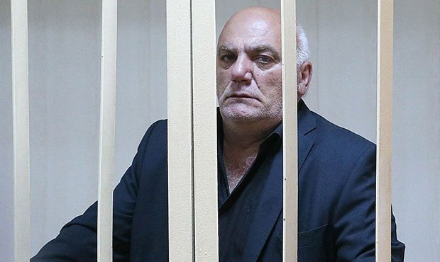 Суд приговорил к 12 годам бизнесмена, захватившего заложников в Ситибанке