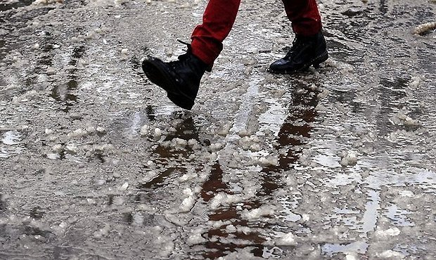 Синоптики пообещали москвичам холодные выходные с дождем и снегом