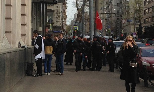 В Москве «хулиганы с георгиевскими лентами» напали на участников школьного конкурса