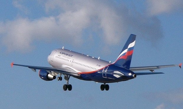 Самолет «Аэрофлота» совершил экстренную посадку из-за пьяного дебошира