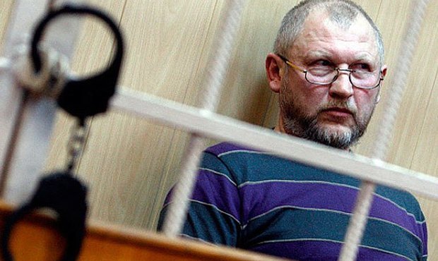 Экс-депутата Михаила Глущенко приговорили к 17 годам по делу об убийстве Галины Старовойтовой