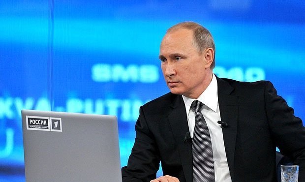 Владимир Путин в ходе «прямой линии» рассказал о «скромном» экономическом росте