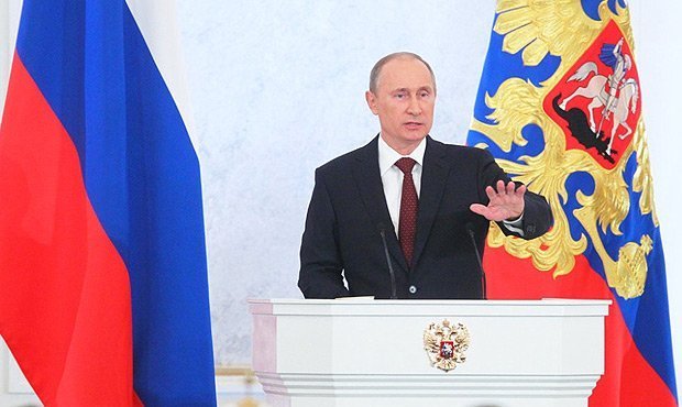 Президент Путин призвал активней бороться с чиновниками-коррупционерами