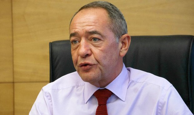 Экс-глава «Газпром-медиа» Михаил Лесин перед смертью мог попасть под машину