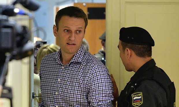 Прокуратура поддержала требование ФСИН об изменении Навальному условного срока на реальный
