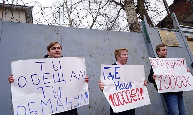 «Обманутый Навальным» школьник оказался активистом «Молодой гвардии Единой России»