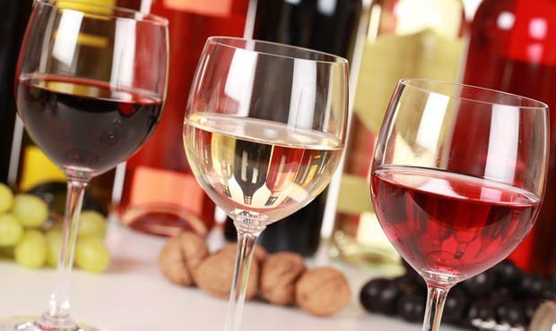 Общественная палата предложила переквалифицировать вино из алкоголя в продукт питания