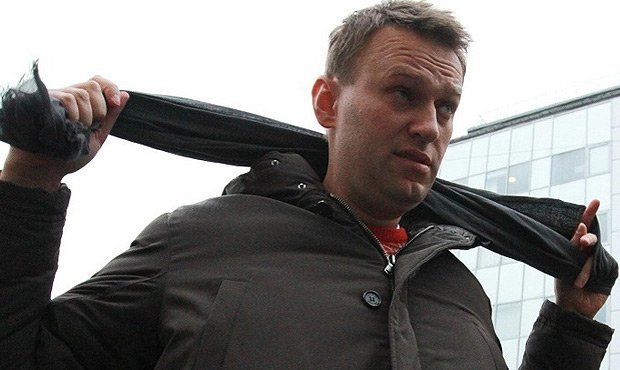 В Москве неизвестные хулиганы облили химической жидкостью Алексея Навального