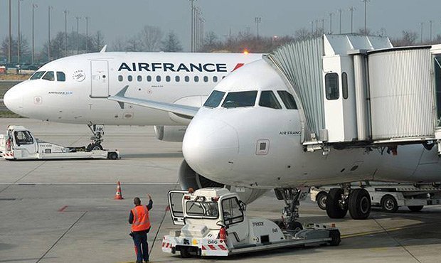 Пилоты Air France проведут забастовку во время чемпионата Европы по футболу