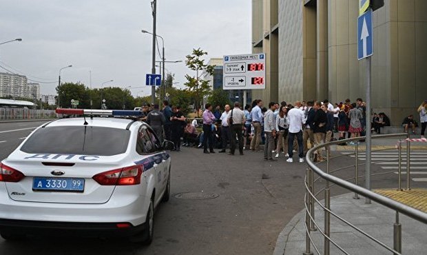 В Москве телефонные террористы «заминировали» две префектуры и одну районную управу