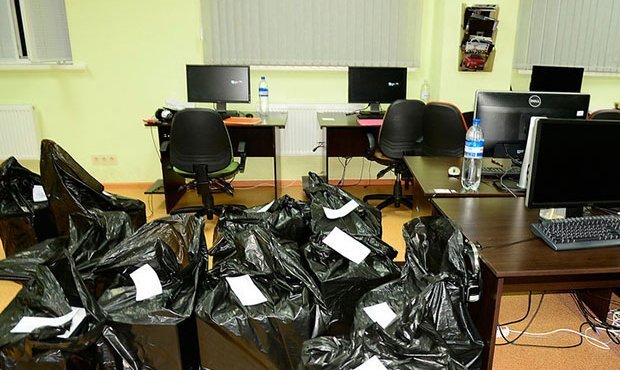 В Горно-Алтайске сотрудники центра «Э» обыскали редакцию оппозиционной газеты