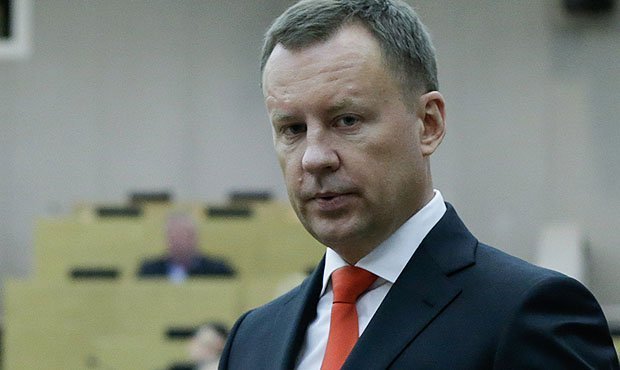 СКР просит суд заочно арестовать депутата-перебежчика Дениса Вороненкова