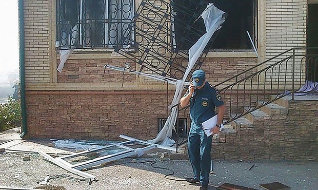 В Махачкале в результате взрыва газа в банкетном зале погибли 8 человек