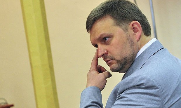 Никиту Белых пообещали перевести под домашний арест взамен на дачу показаний против Алексея Навального