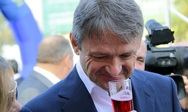 Глава Минсельхоза посоветовал россиянам переходить на вино. Это улучшит демографию