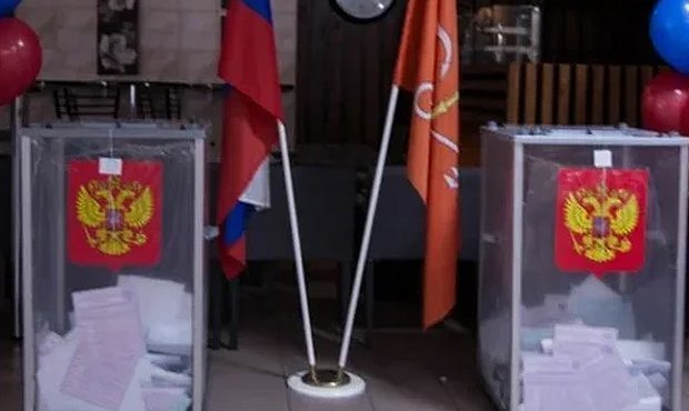 В Новосибирске оппозиционеры сообщили о вбросе бюллетеней в пользу действующего депутата гордумы