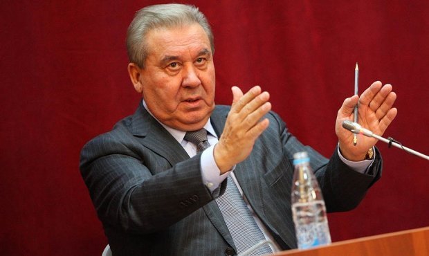 Экс-губернатору Омской области назначили доплату к пенсии в 224 тысячи рублей