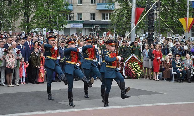 От проведения Парадов Победы 24 июня отказались уже 13 российских городов
