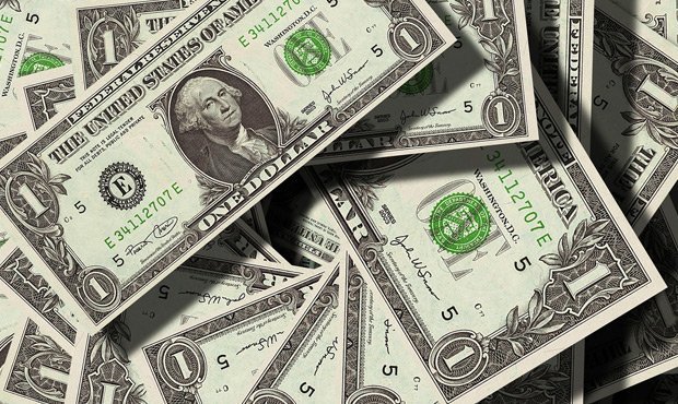 Биржевой курс доллара преодолел отметку в 80 рублей