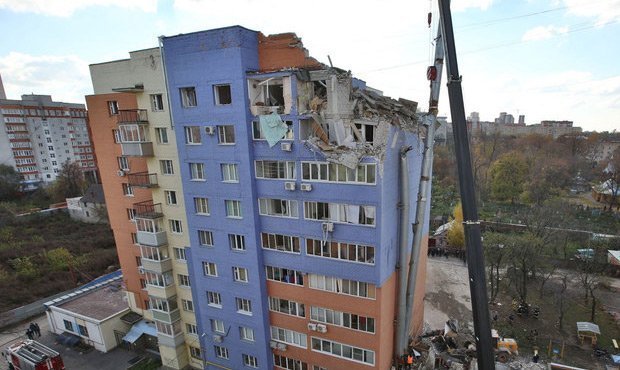 Взрыв газа в рязанском доме произошел в квартире неблагополучной семьи