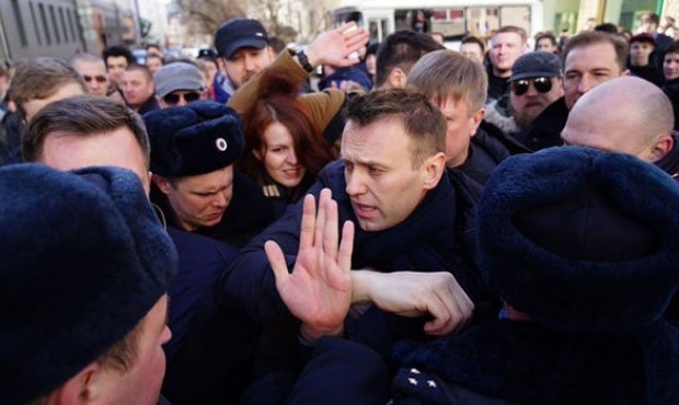 Страсбургский суд коммуницировал жалобу Алексея Навального на арест после «АнтиДимона»