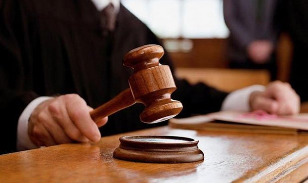 Суд оправдал сына мэра Махачкалы по делу о нападении на полицейских