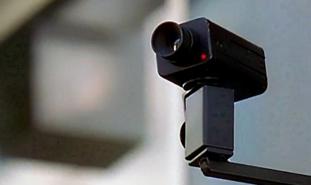 Свердловского депутата обвинили в установке видеокамеры в женском туалете