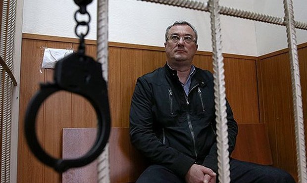 Арестованному главе Коми предъявлено новое обвинение в отмывании денег