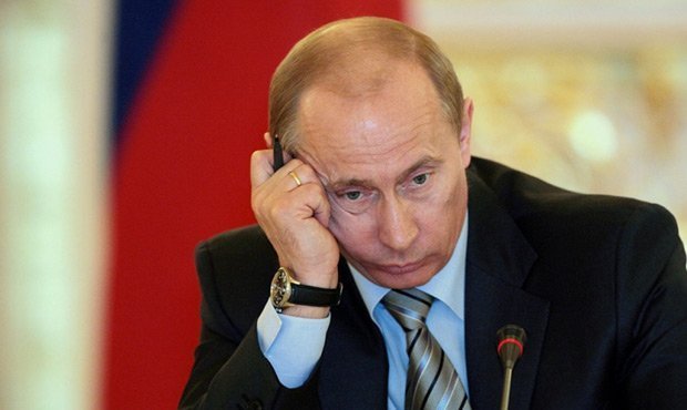 Россияне перестали верить в выбранный властями политический курс