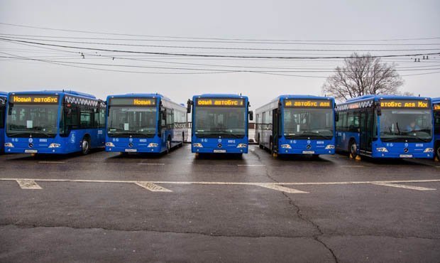 В Москве из-за морозов в утренний час пик на маршруты не вышли 170 автобусов