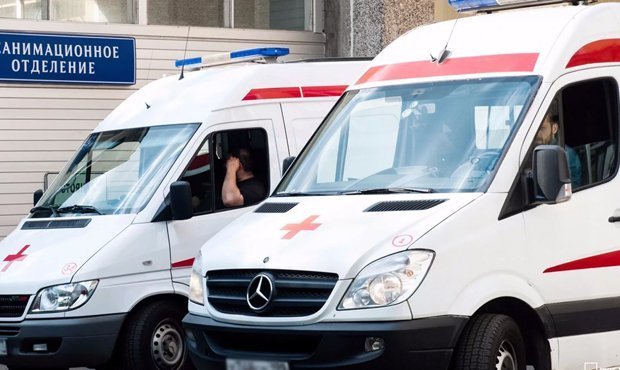 В Москве из окна больницы для коронавирусных пациентов выпала сотрудница полиции