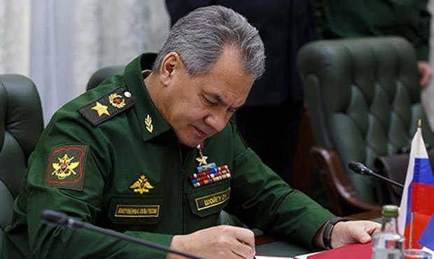 Минобороны потратит 6,6 млн рублей на покупку сувениров и часов
