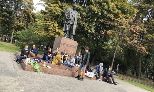В Москве полиция задержала участников «бессрочного протеста»