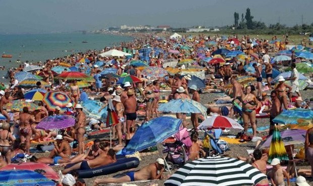 Глава Крыма попросил не зазывать туристов на полуостров, пока не решены проблемы с электричеством