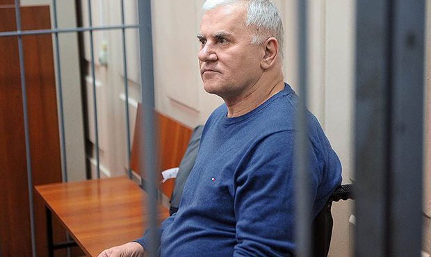 Гособвинение попросило для экс-мэра Махачкалы Саида Амирова пожизненного заключения