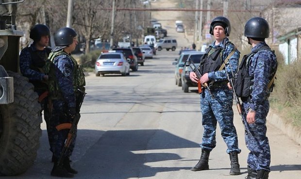 На выборах в Буйнакске полиция разогнала оппонентов «Единой России» с помощью оружия