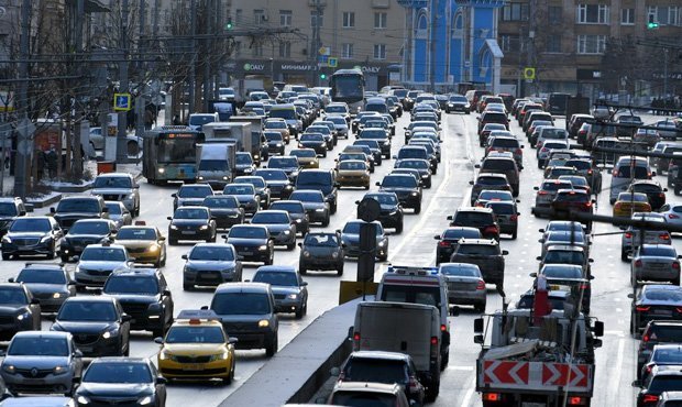 Московского автомобилиста оштрафовали на 3 тысячи рублей за стояние в пробке