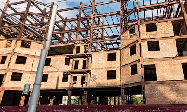 Счетная палата нашла в России более 60 тысяч недостроенных зданий