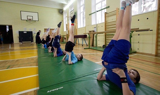 В российских школах на уроках физкультуры за год скончались 211 учеников