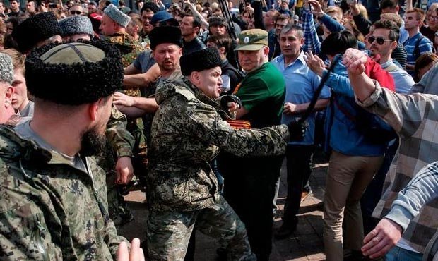 Силовиков попросили проверить финансирование казаков, избивавших участников протестной акции