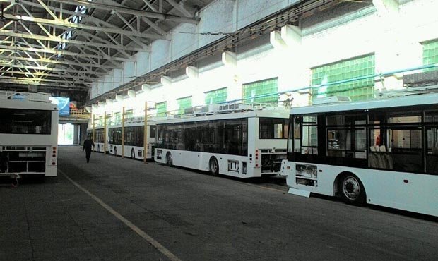 Саратовский троллейбусный завод предупредил об увольнении половины сотрудников