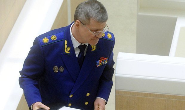 Коммунисты просят вызвать генпрокурора на беседу по поводу публикаций о бизнесе его семьи