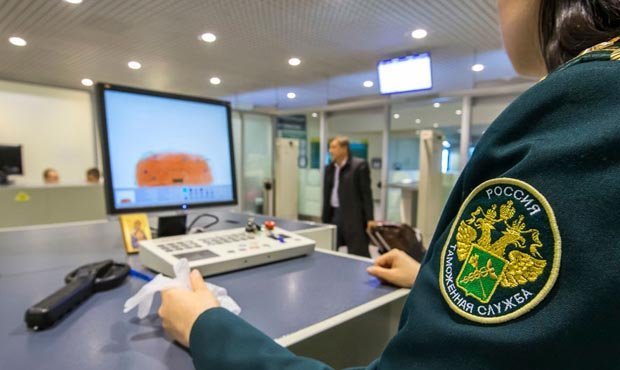 Топ-менеджерам проблемных банков закроют выезд за границу