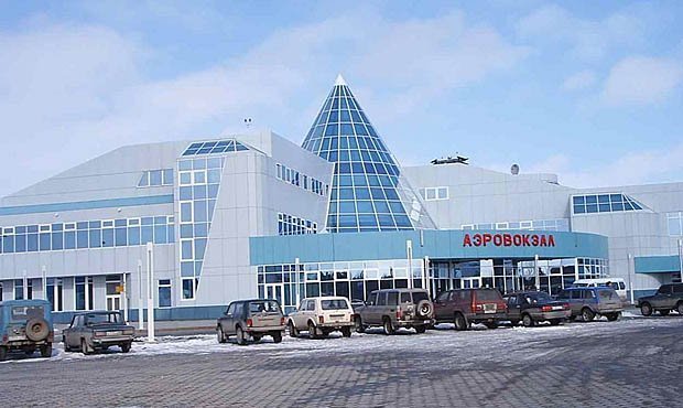 В аэропорту Ханты-Мансийска задержали пассажира, пытавшегося захватить самолет