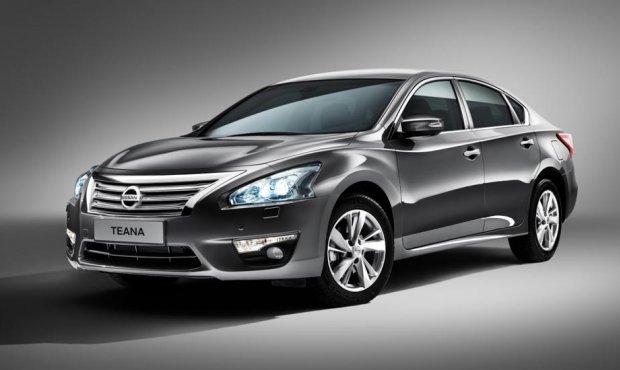 Компания Nissan объявила об отзыве с рынка 59 тысяч моделей Teana и Altimа