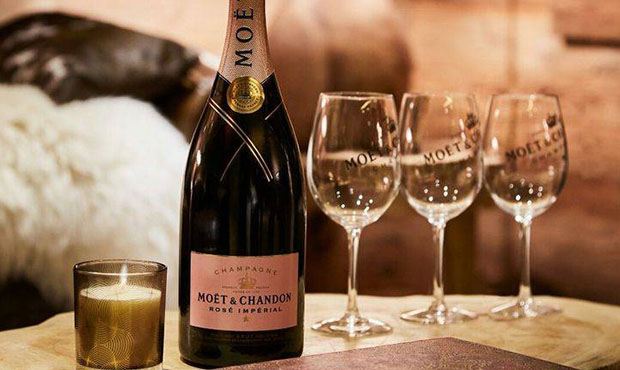 Комитет Шампани призвал производителей шампанского отказаться от поставок в Россию